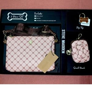 💜Steve Madden Crossbody 3 Piece set Purse & Wastebag Pouch & Dog Tag Gift Set